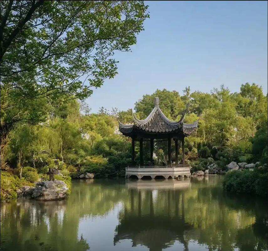 青岛崂山冰烟餐饮有限公司